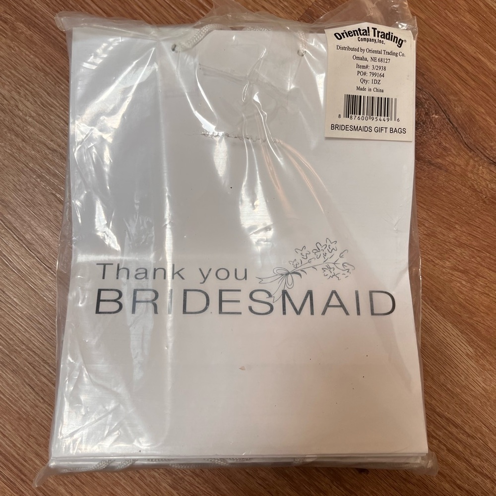 Bridesmaids gift bags, new   14 bags